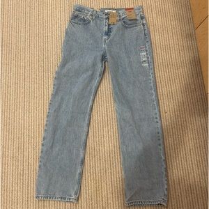 Levi’s Low Pro BRAND NEW size 29!! Color: Charlie glow up